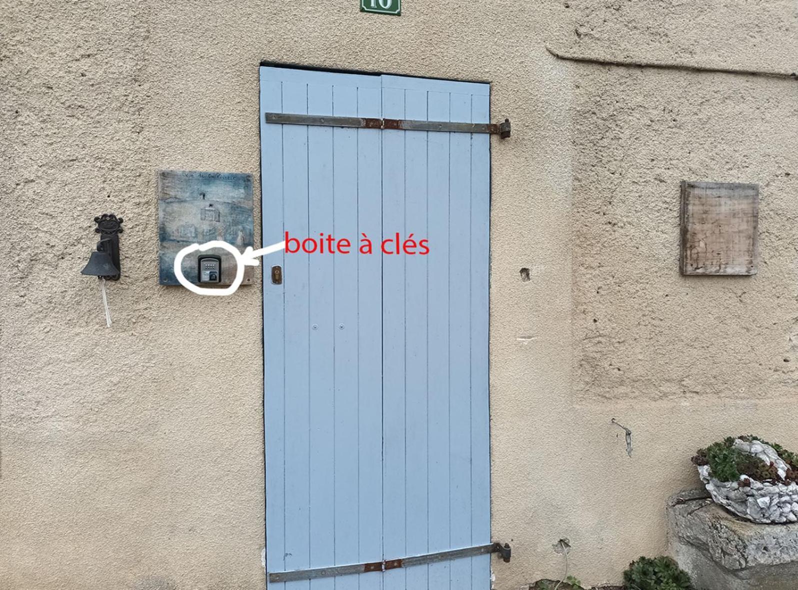 Verteuil-sur-CharenteAu Bord De La Riviere公寓 外观 照片